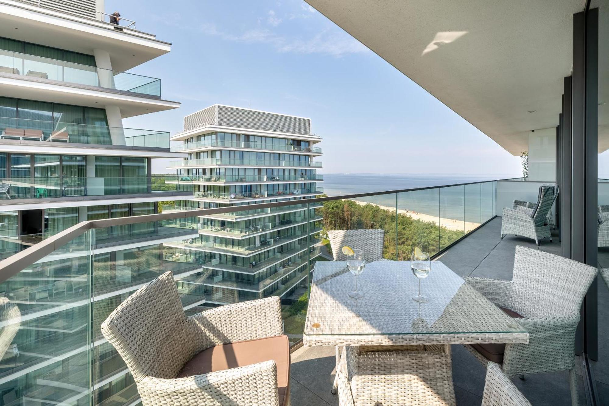 Lux Sea Towers - Wellness Spa, Gym & Beach - Seaview By Rent Like Home เมียนซิดดรอแย ภายนอก รูปภาพ