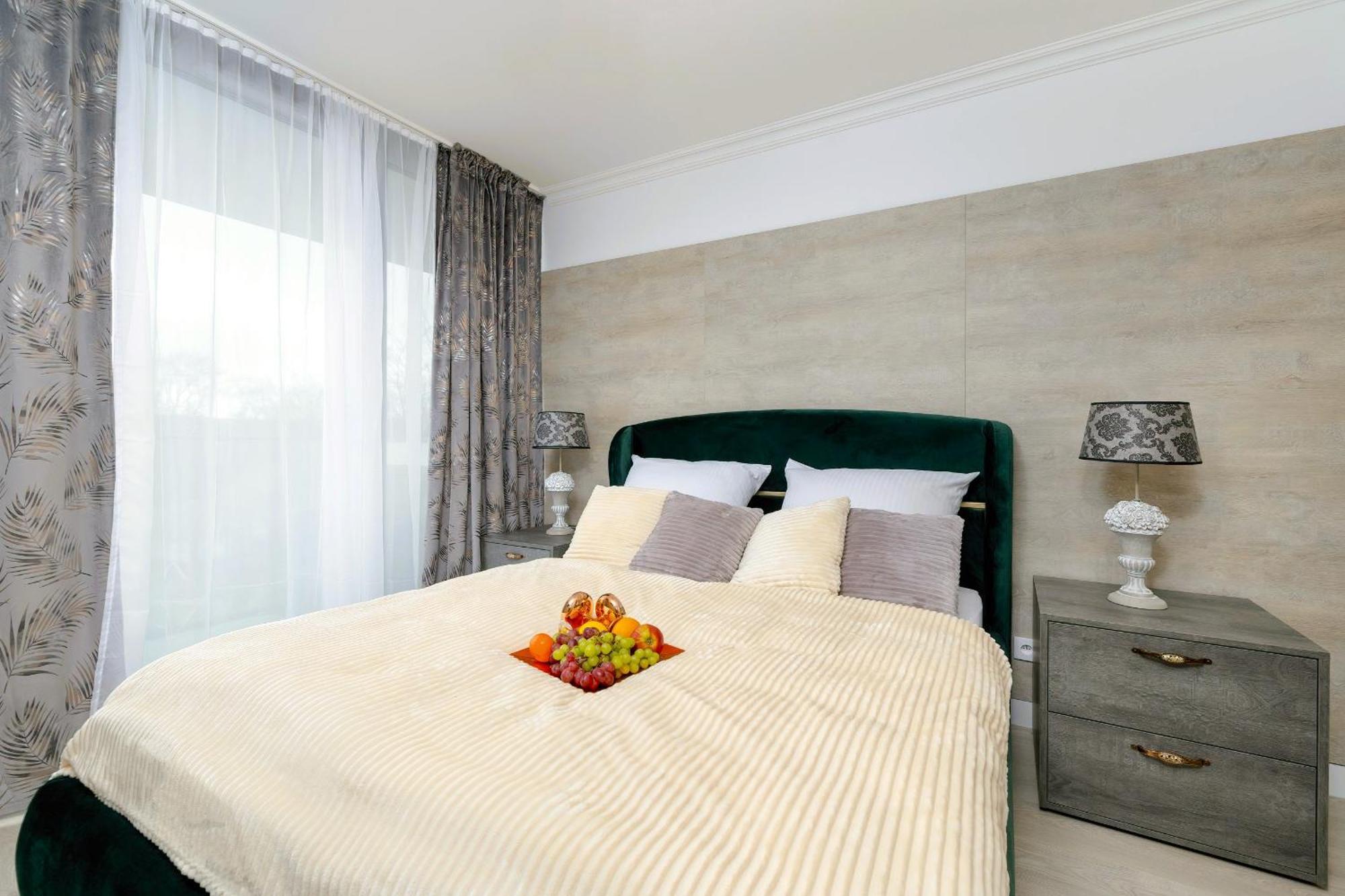 Lux Sea Towers - Wellness Spa, Gym & Beach - Seaview By Rent Like Home เมียนซิดดรอแย ภายนอก รูปภาพ